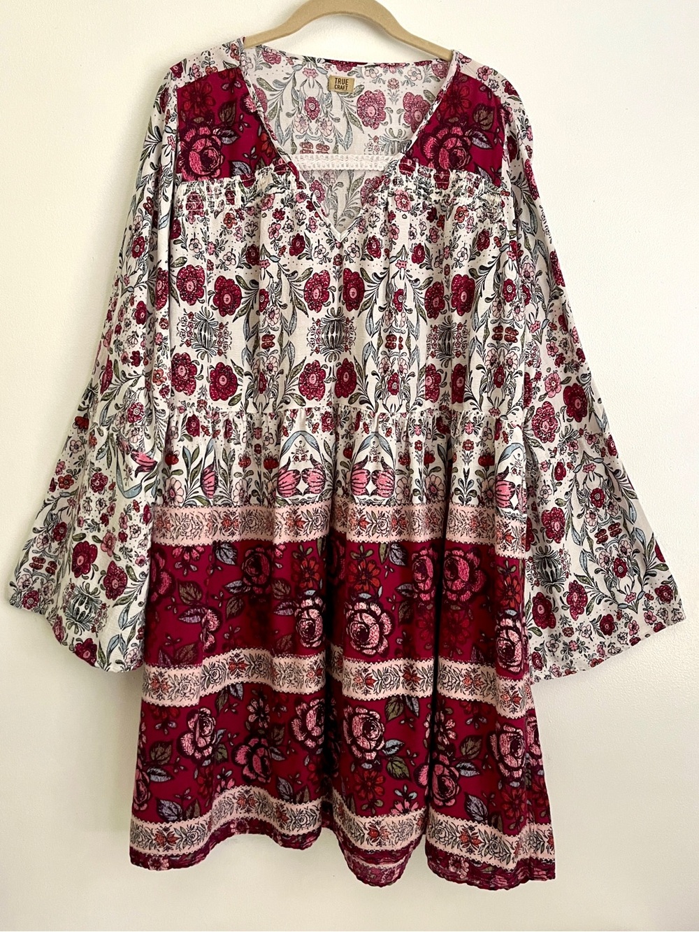 True Craft Floral Shift Dress XXL White Pink Long Bell Sleeves Cottagecore Boho